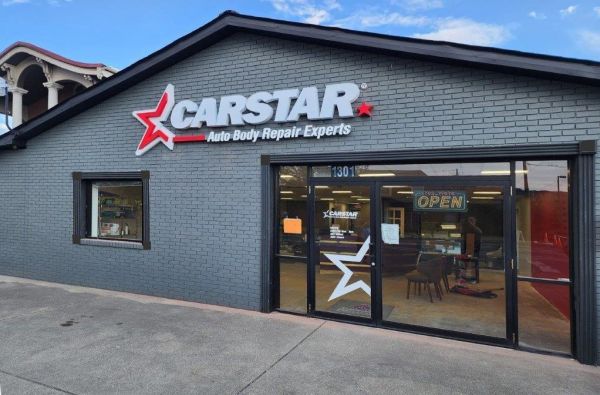 Channel Letter Sign by Sun Sign Company for Carstar of Huntington